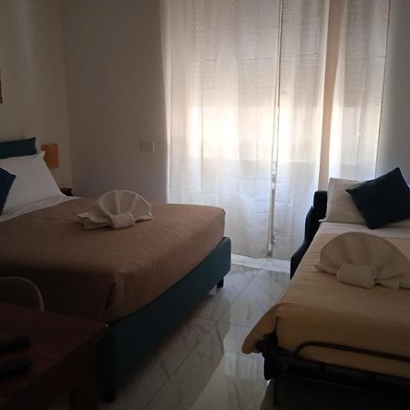 B&B Suite And Rooms San Giovanni Rome Buitenkant foto