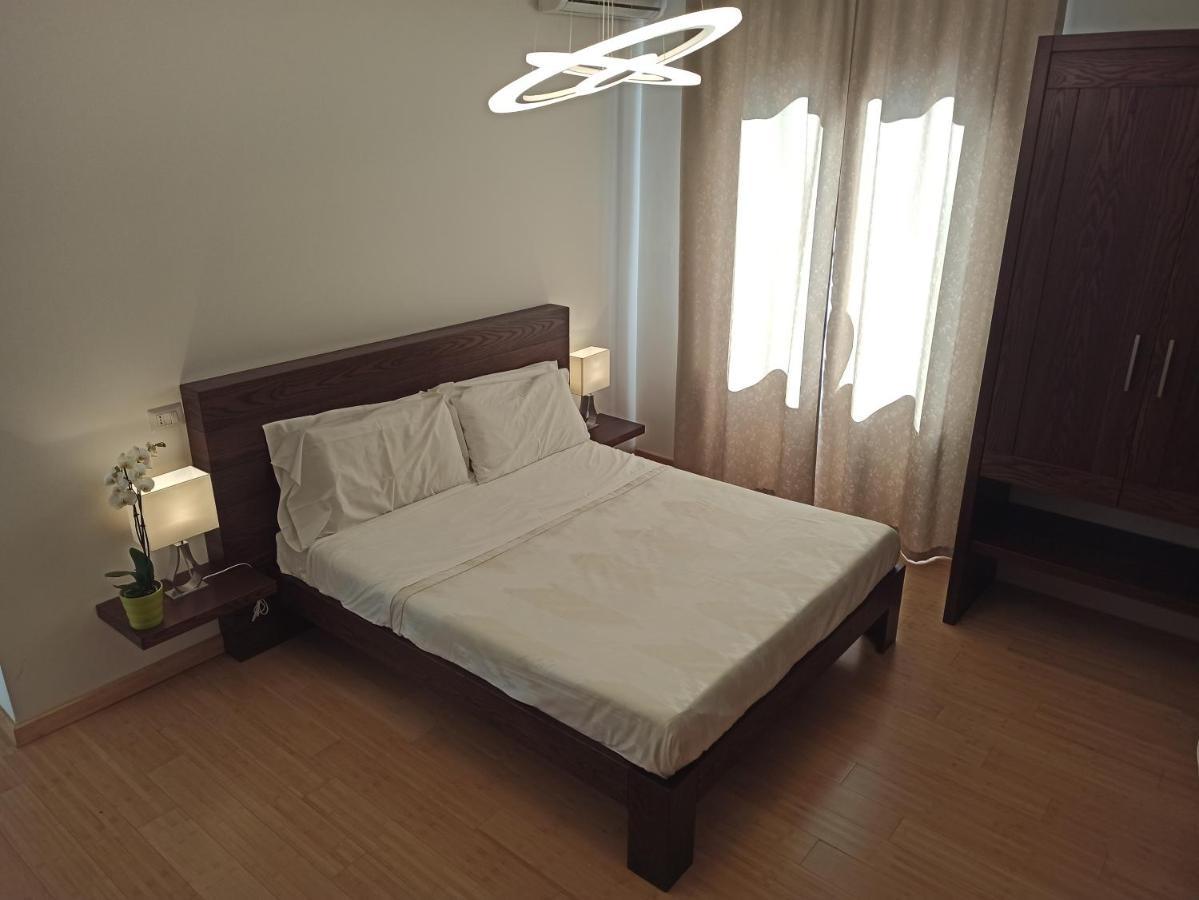 B&B Suite And Rooms San Giovanni Rome Buitenkant foto