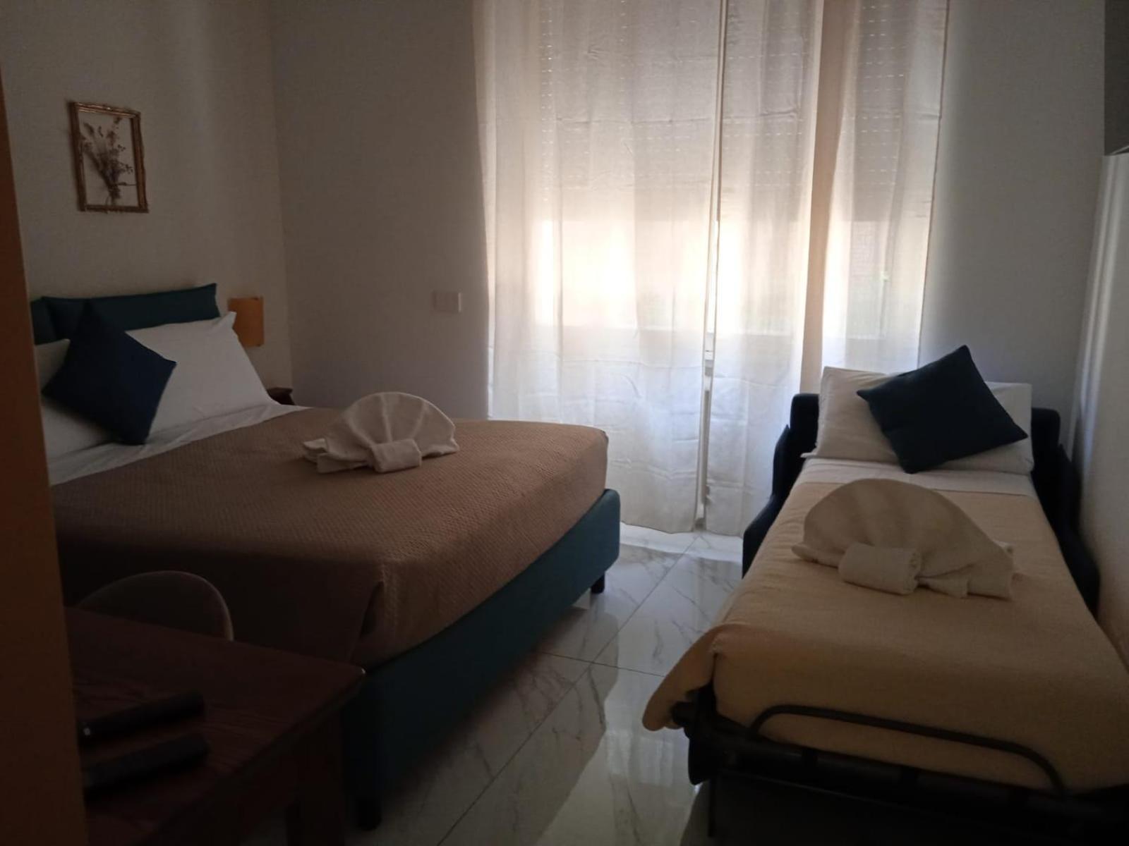 B&B Suite And Rooms San Giovanni Rome Buitenkant foto
